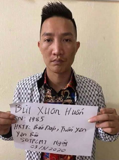 Huấn Hoa Hồng từng vướng những v’ụ việc ‘ồn ào’ nào?